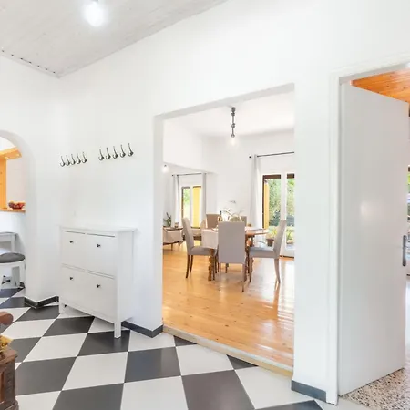House Konstantinos Hébergement de vacances Ágios Geórgios